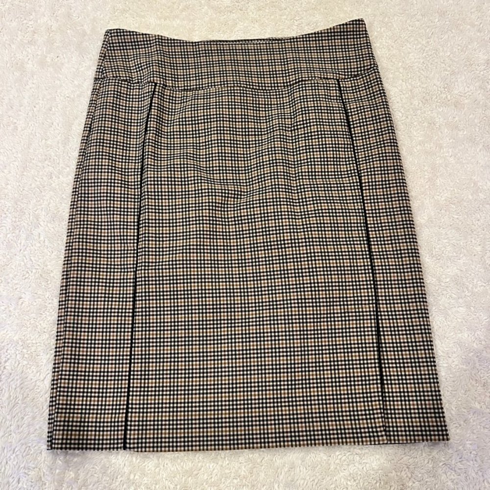 Margaret M Skirt Size Medium